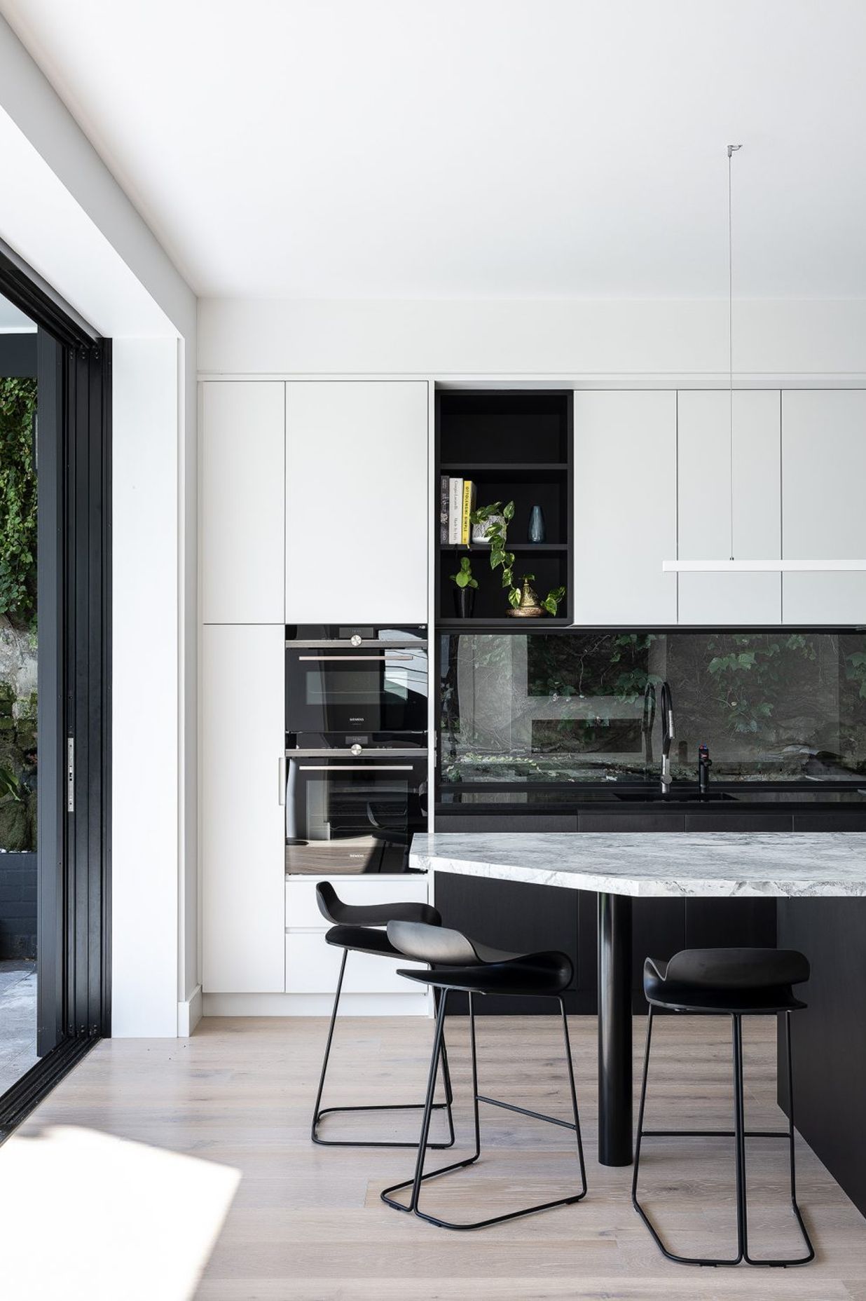 CrossCut House