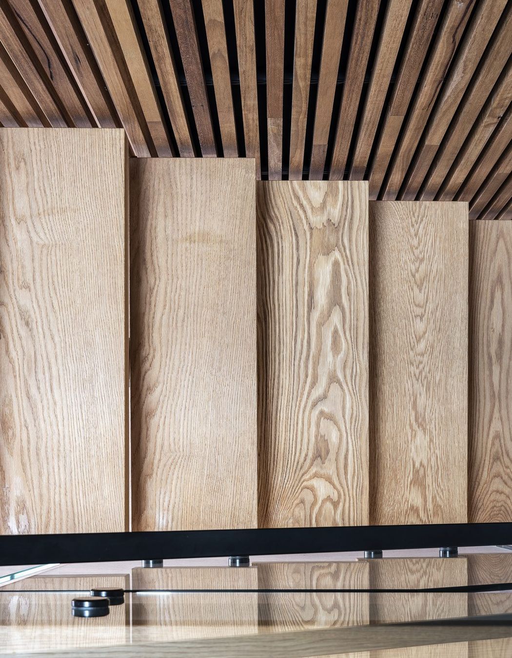 CrossCut House