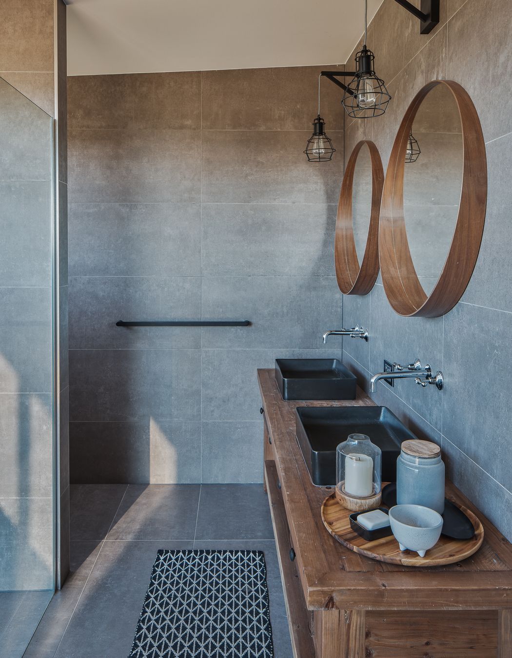 Black Mountain Residence