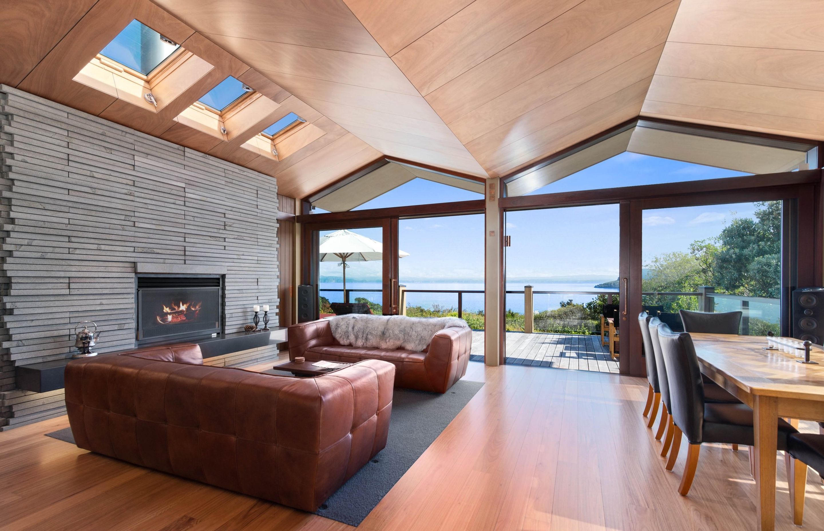 Design Pinnacle, Whakamoenga Point