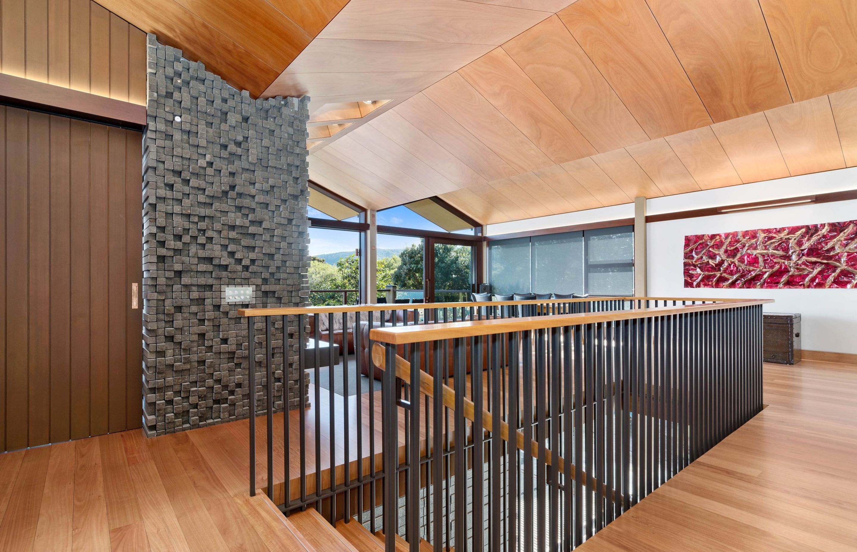 Design Pinnacle, Whakamoenga Point