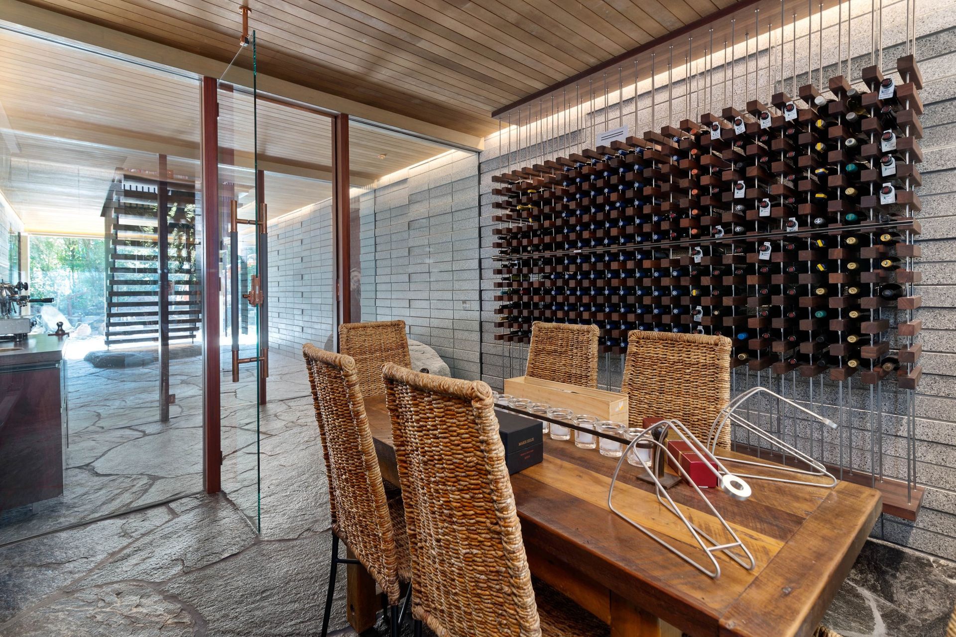Design Pinnacle, Whakamoenga Point