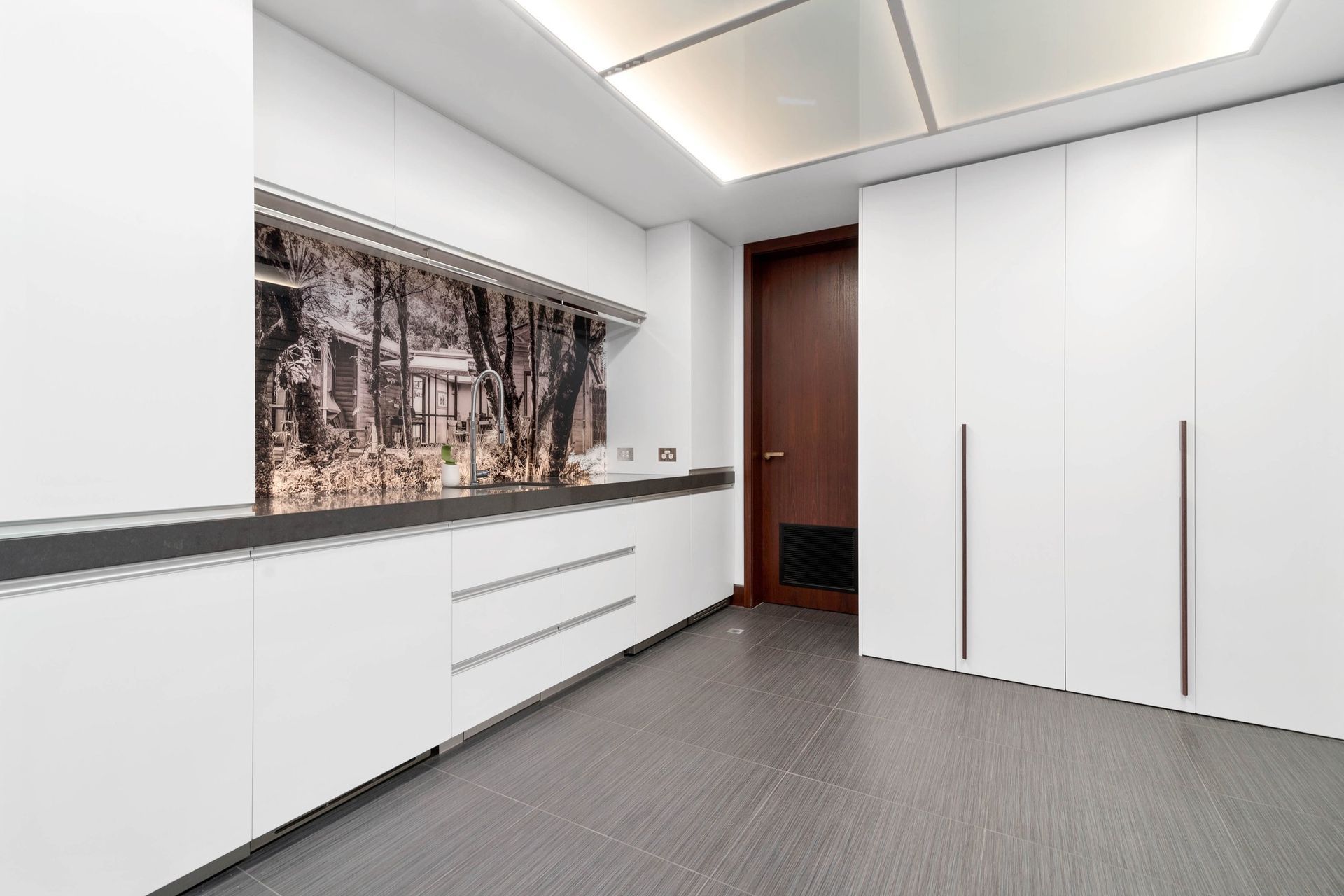 Design Pinnacle, Whakamoenga Point