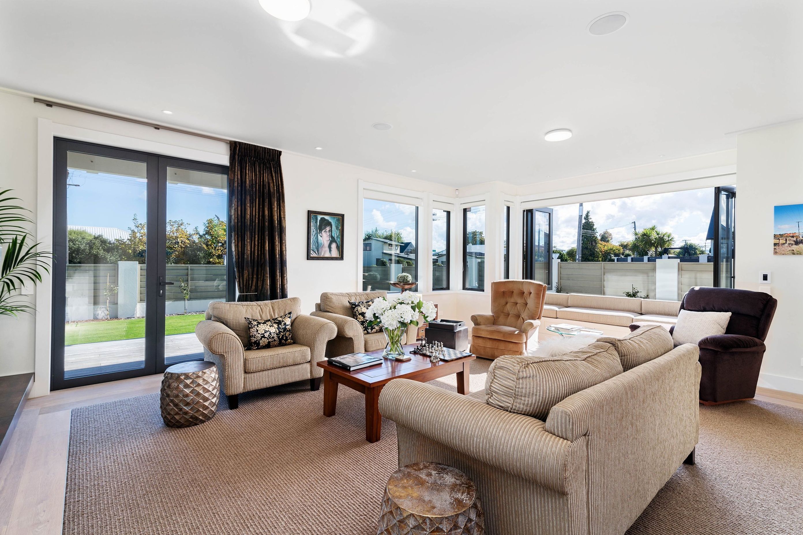 Hosking Home & Boatshed, Bird Area