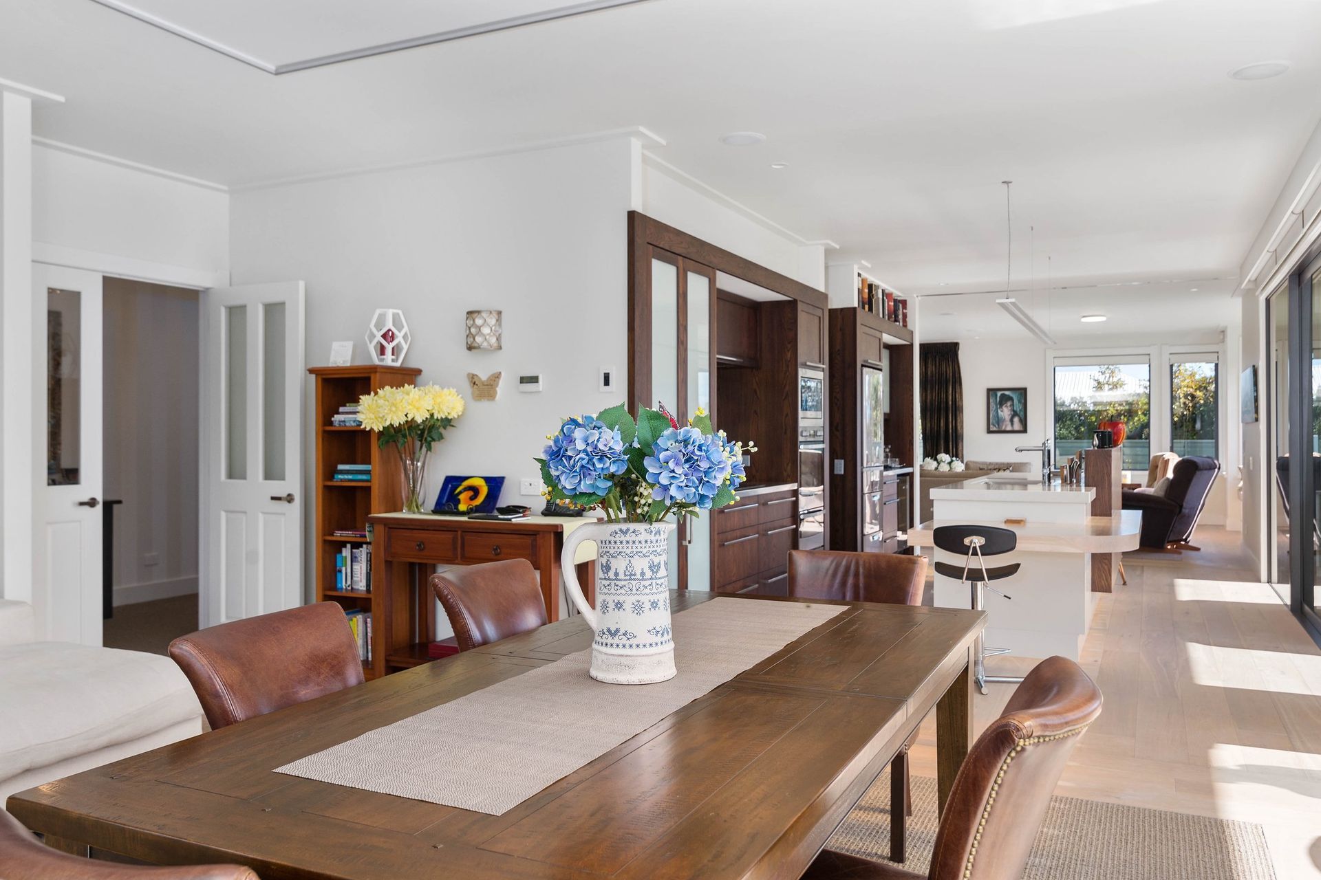 Hosking Home & Boatshed, Bird Area