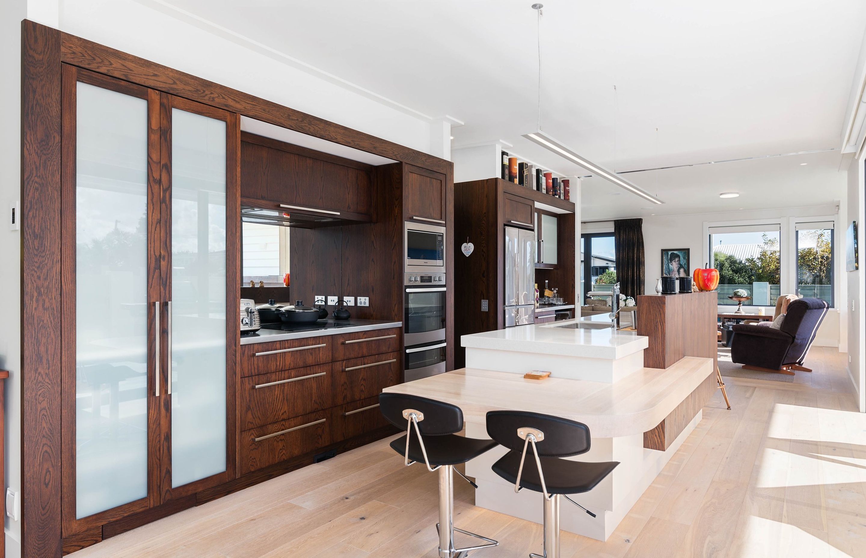 Hosking Home & Boatshed, Bird Area