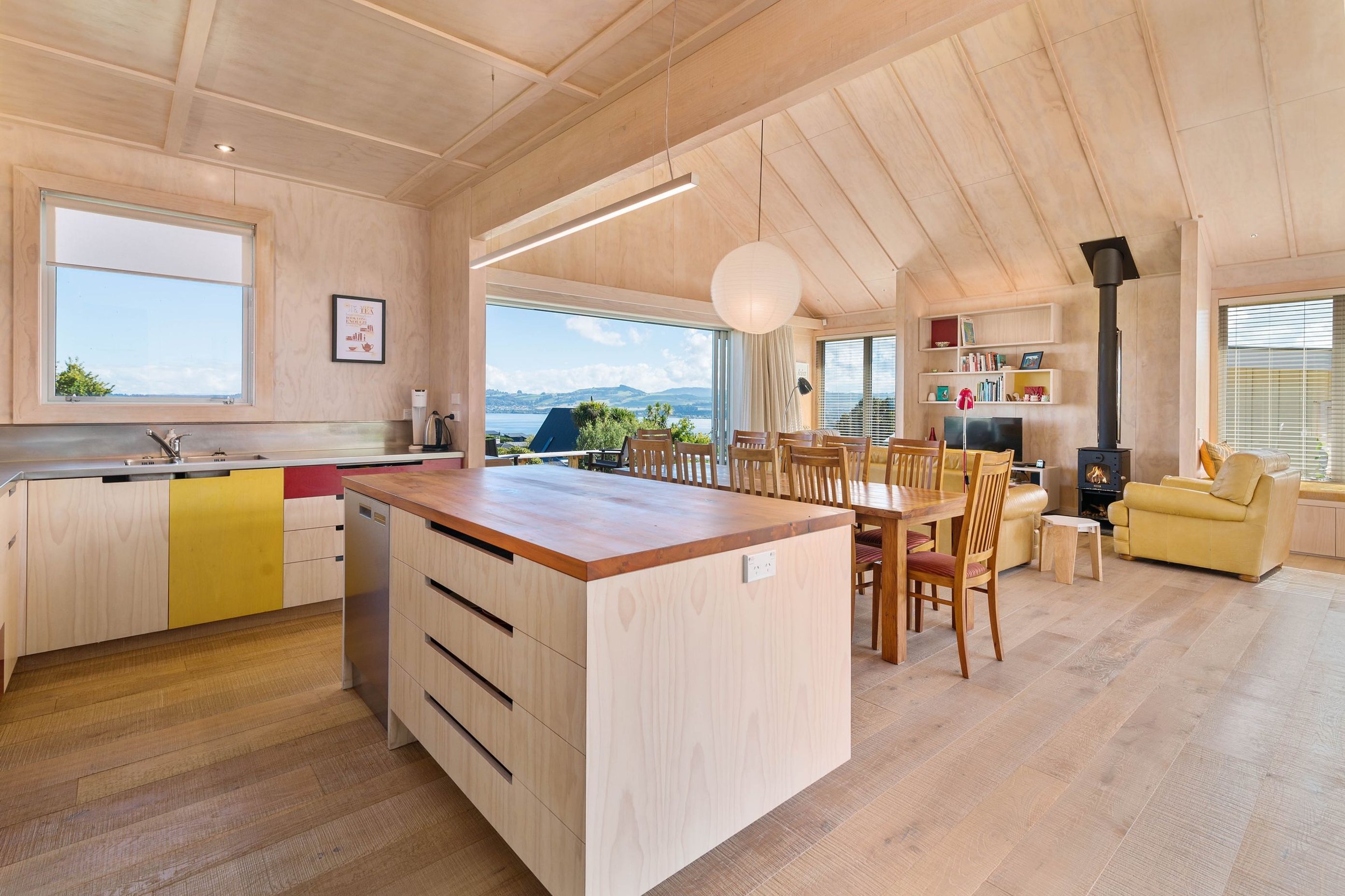 Hursthouse, Hilltop