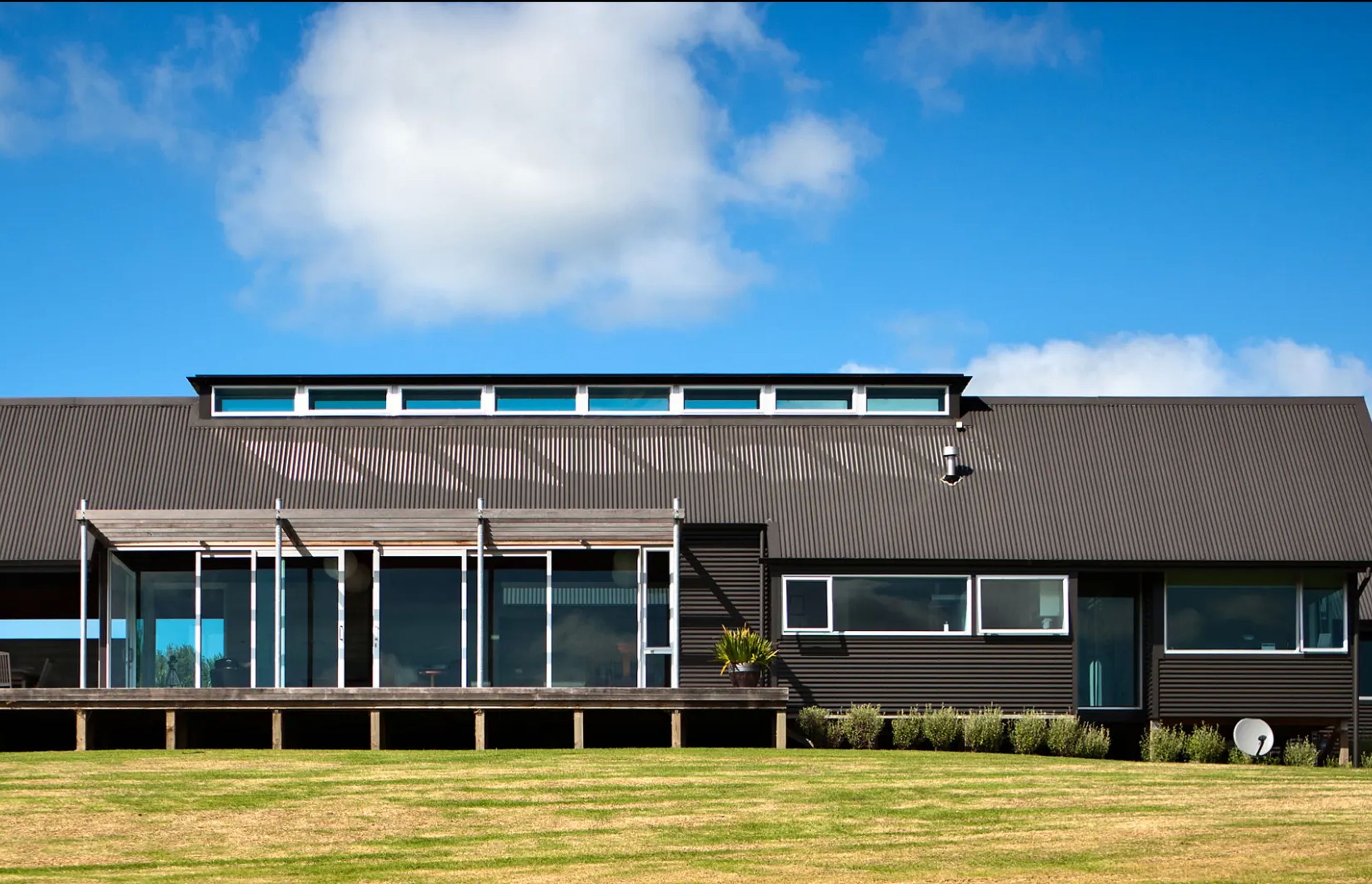Brynderwyn House
