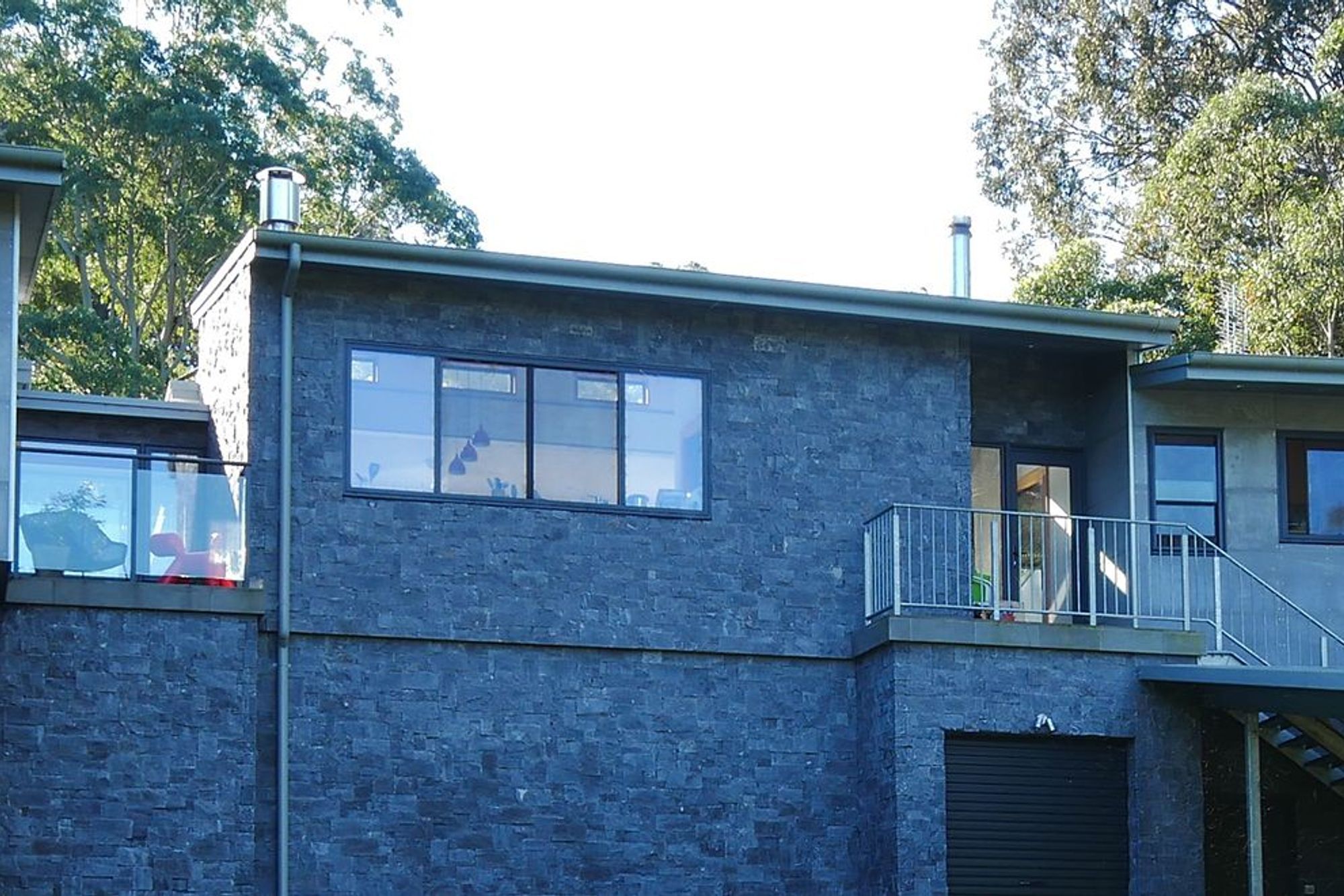 Hillside Hideaway