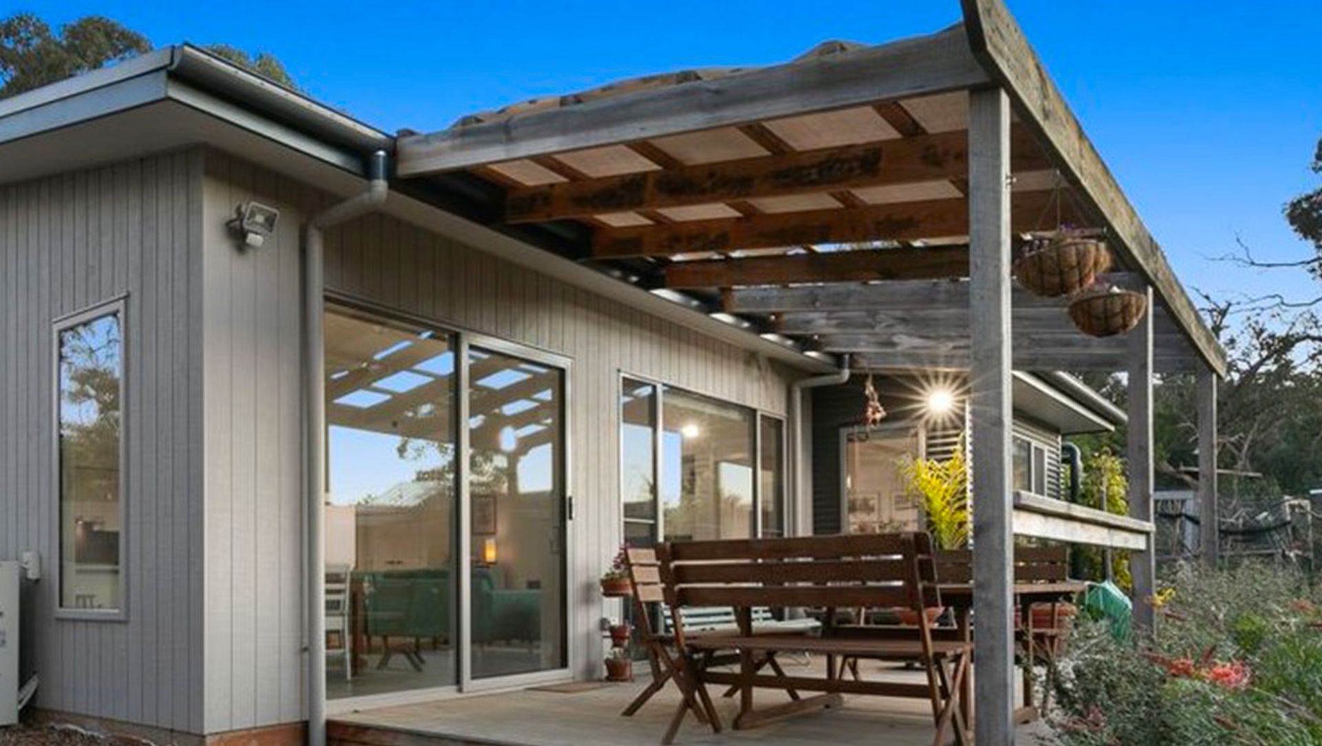 Anglesea Residence banner