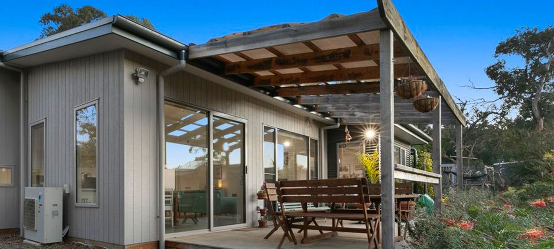 Anglesea Residence banner