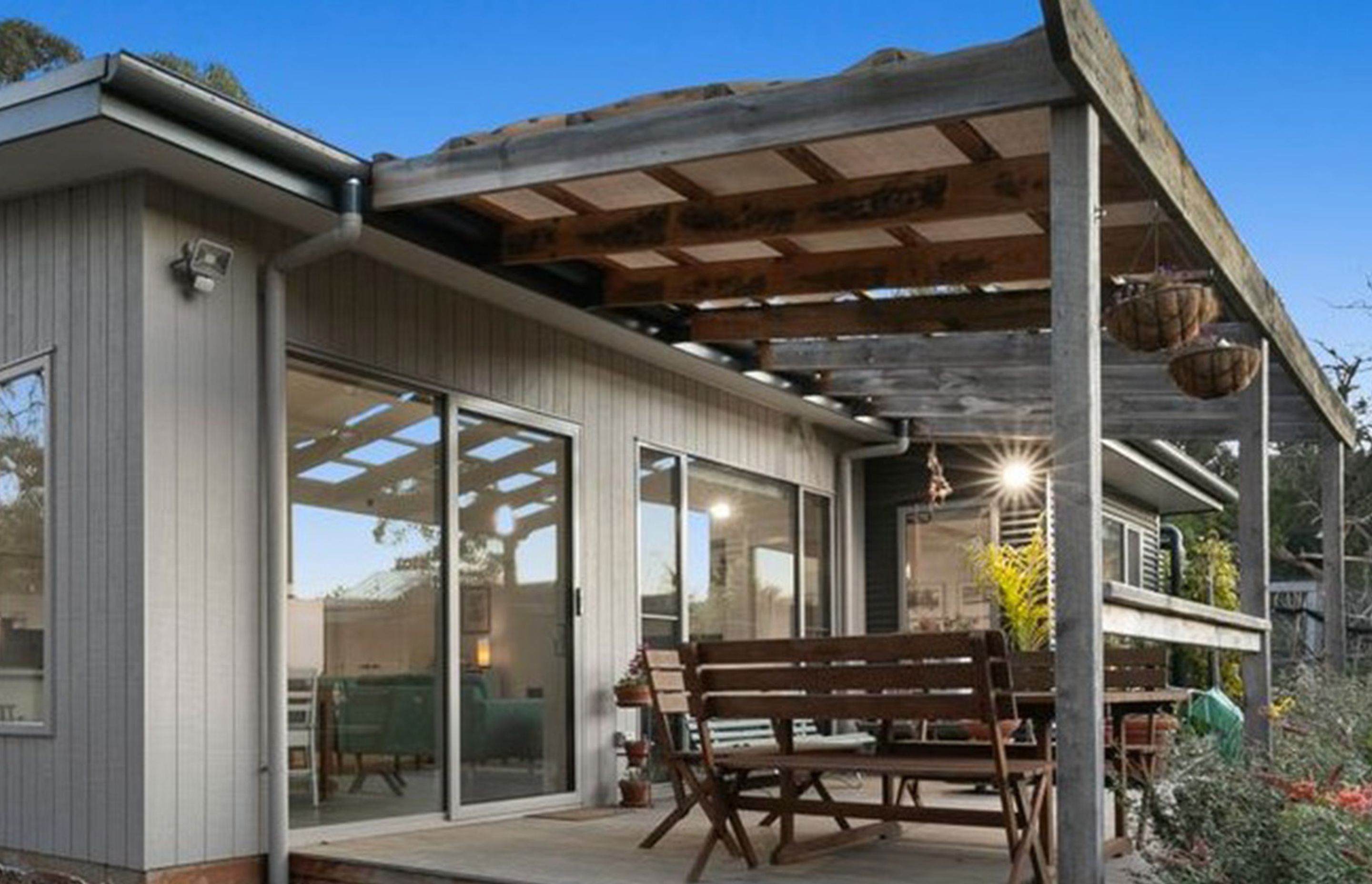 ^^ Anglesea Residence