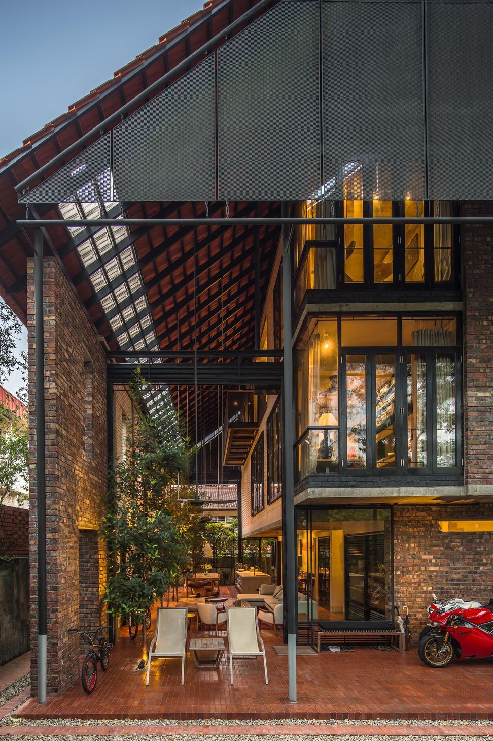 BarnstormHouse348-Edit.jpg