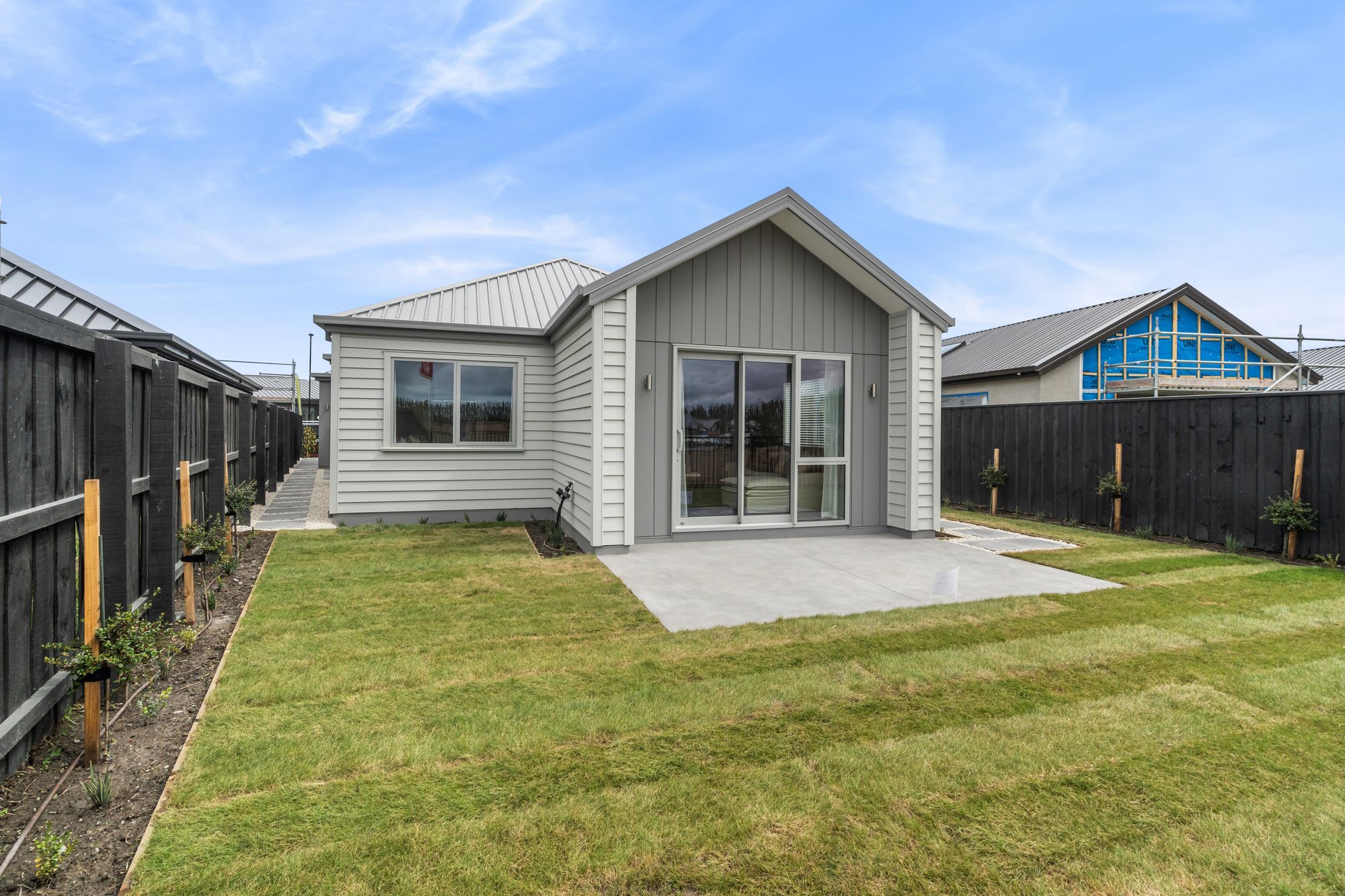 Belfast-ext-2.jpg