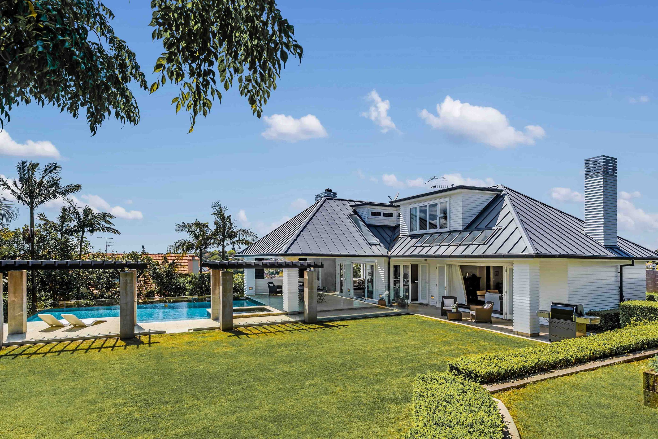 Luxurious Family Home - Remuera