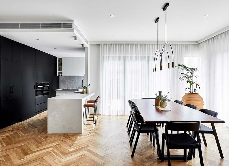 Bentleigh – The Highway