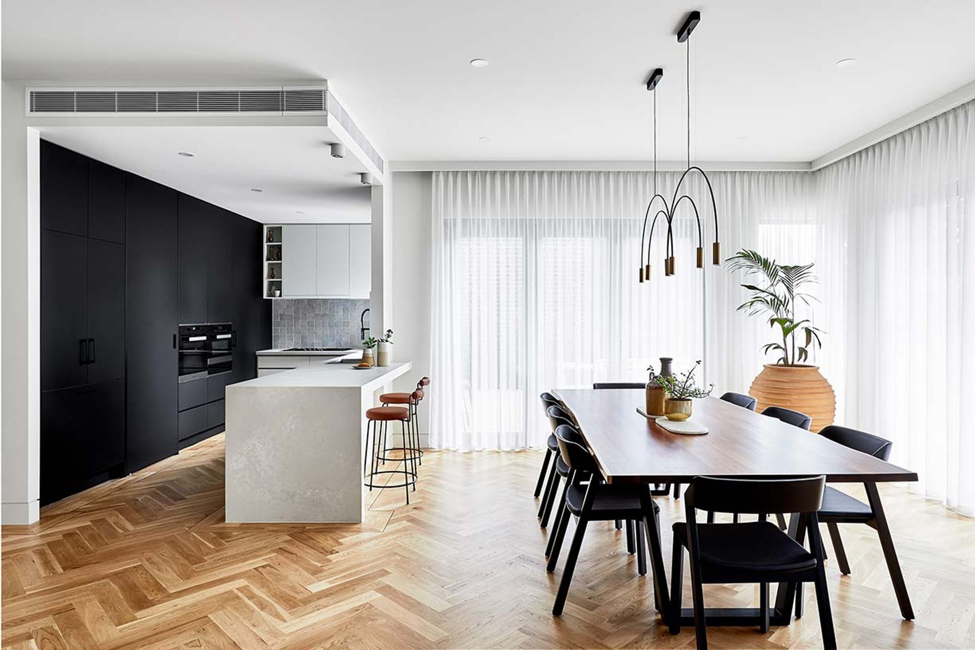 Bentleigh – The Highway