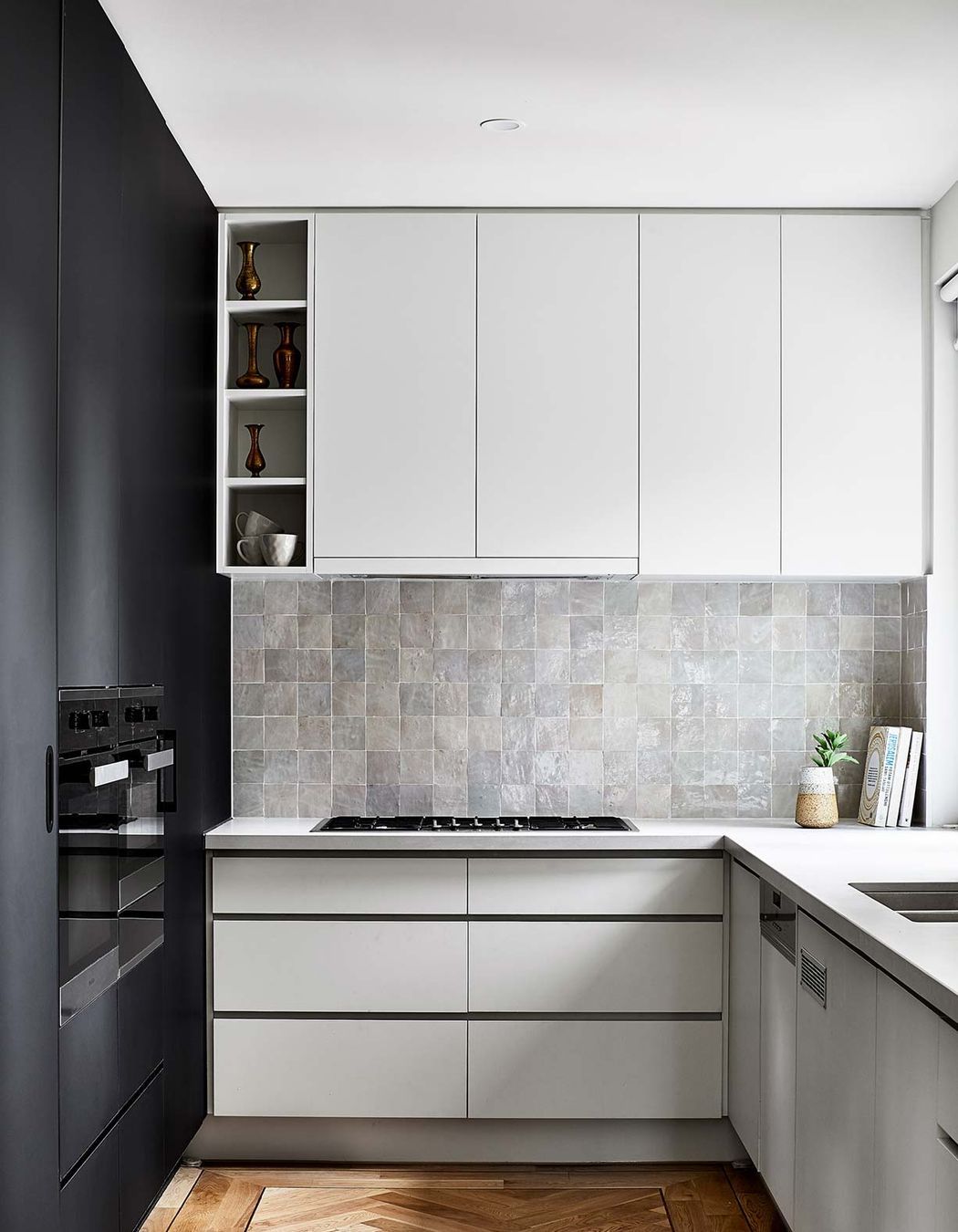 Bentleigh – The Highway