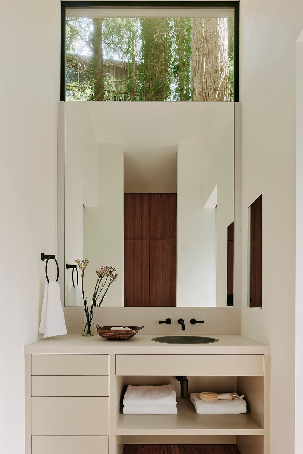 Big-Sur-Cabin-8-half.jpg