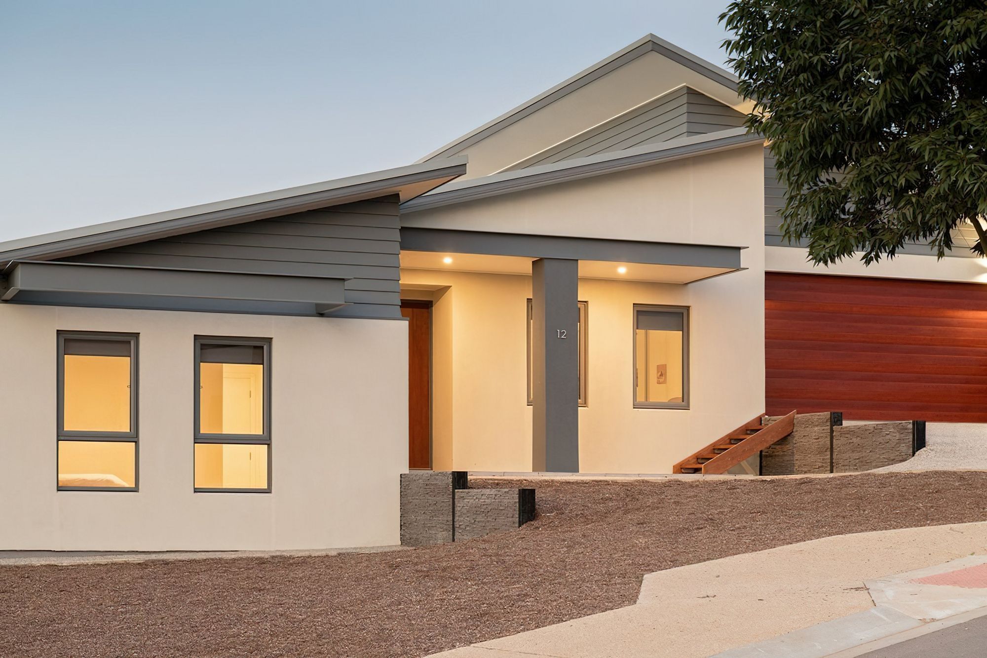 Blackwood Tri Level house