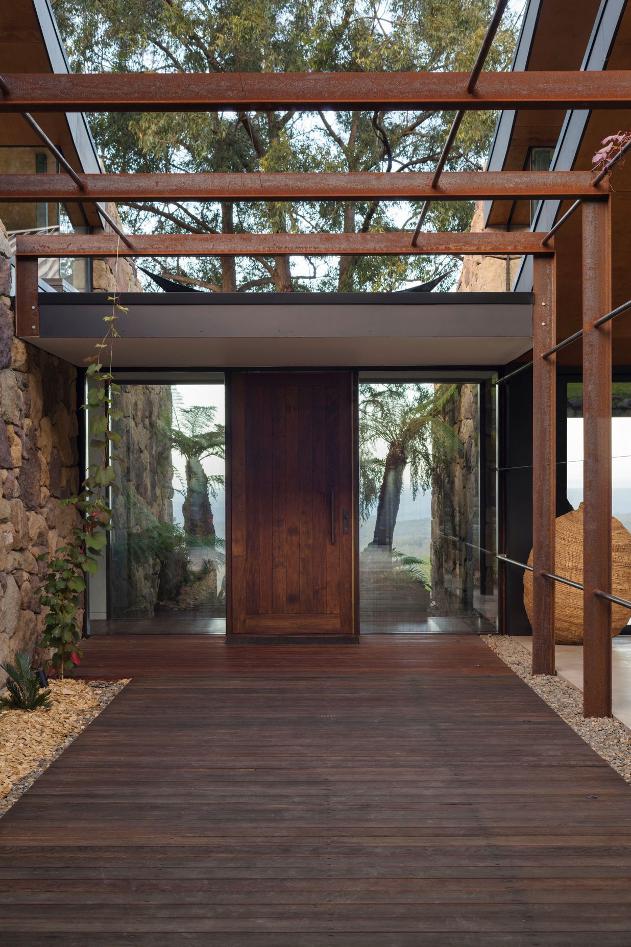 Budgong House