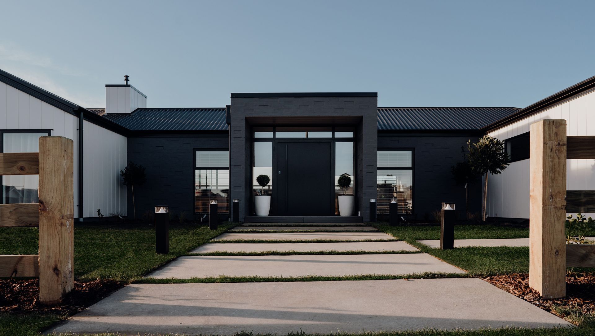 Showhome | Raupo Crescent banner