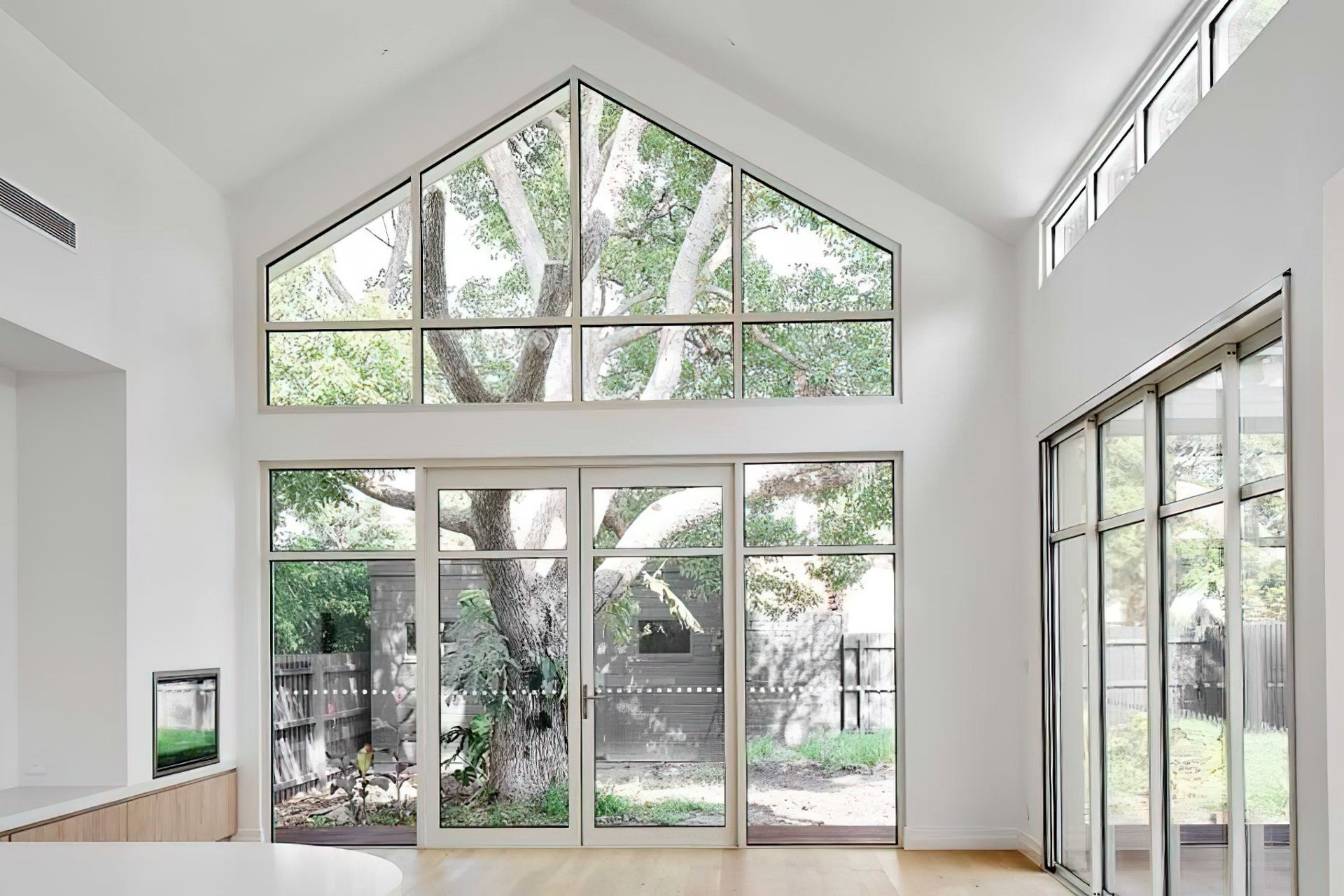 California Dreamin’ – Carnegie