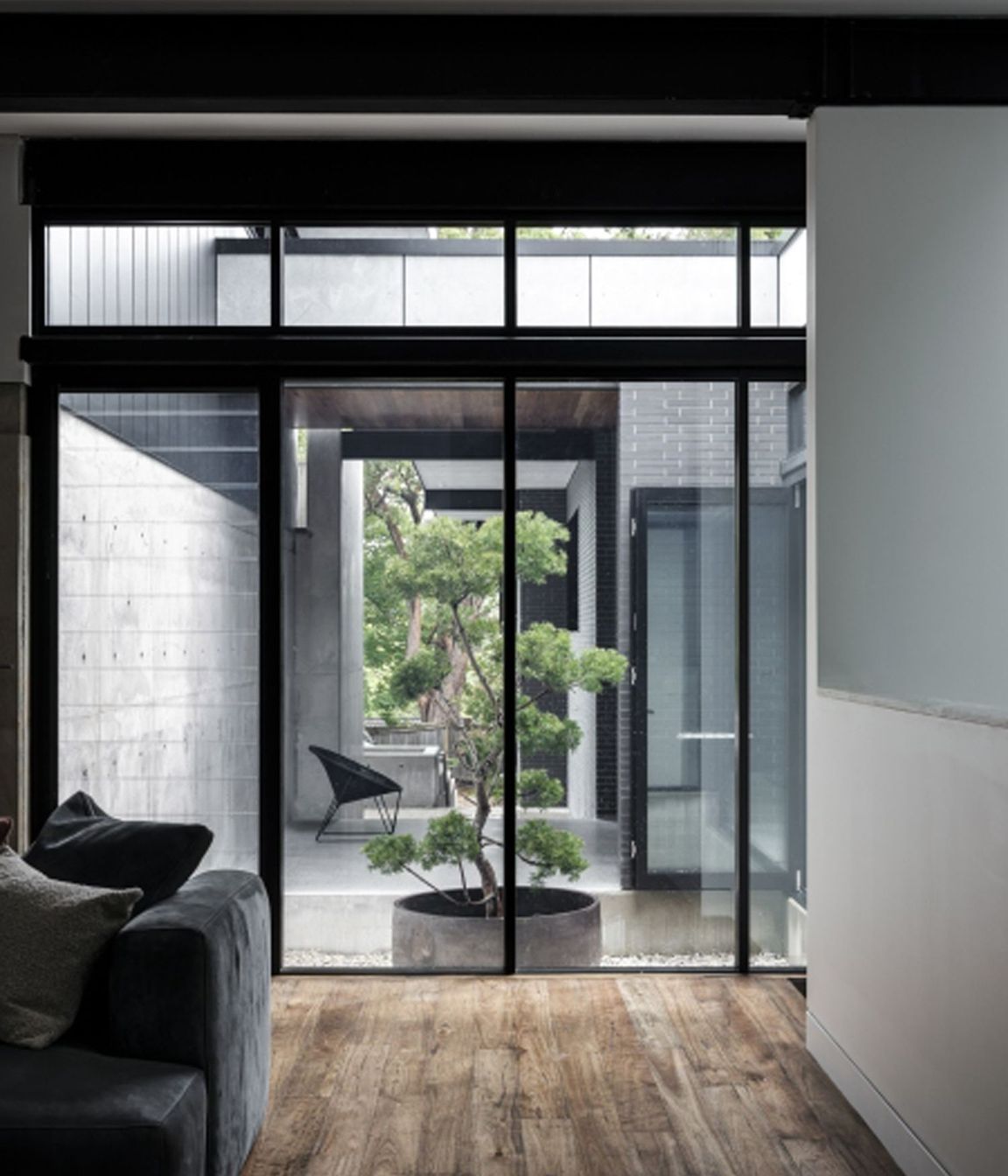 CARRINGTON-RD-RESIDENCE02.jpg