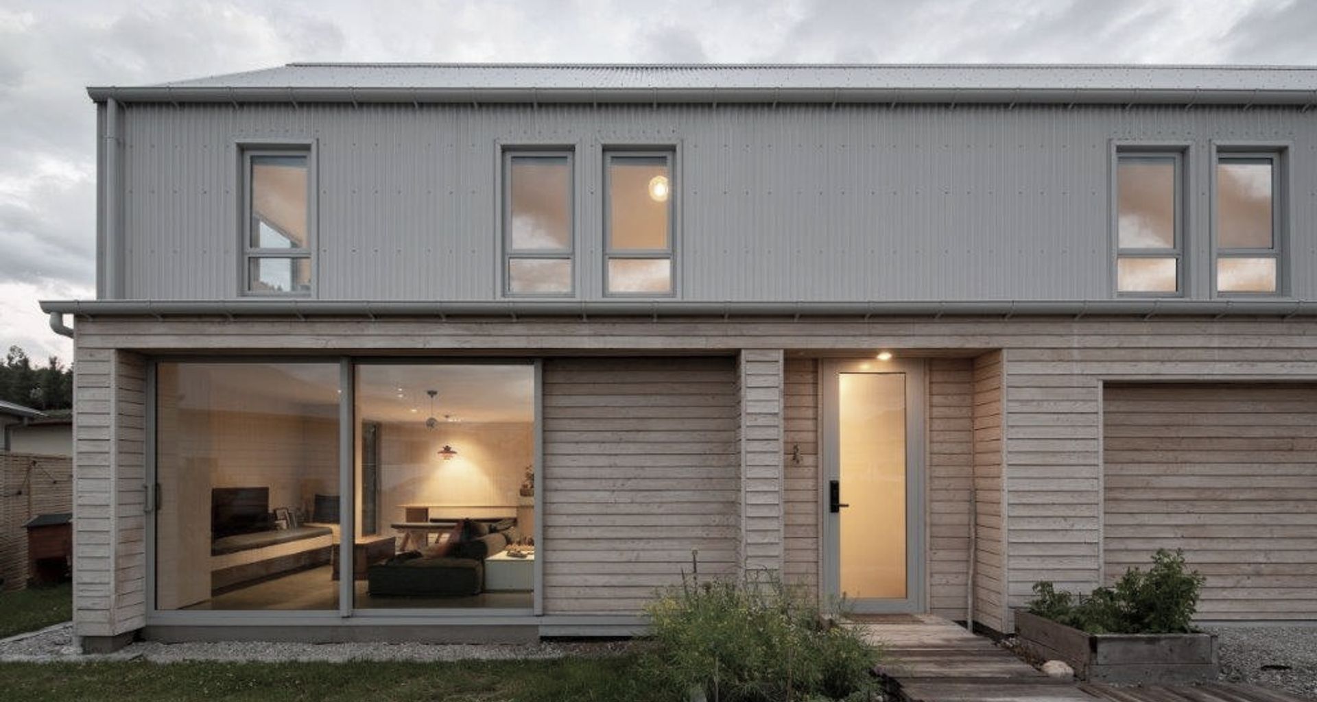 Shotover Barn House banner