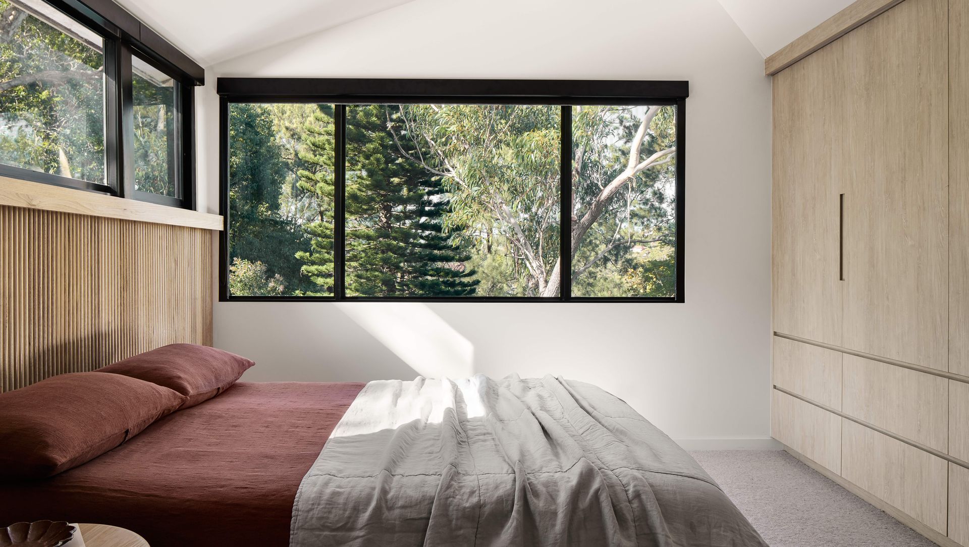 Castle Cove banner