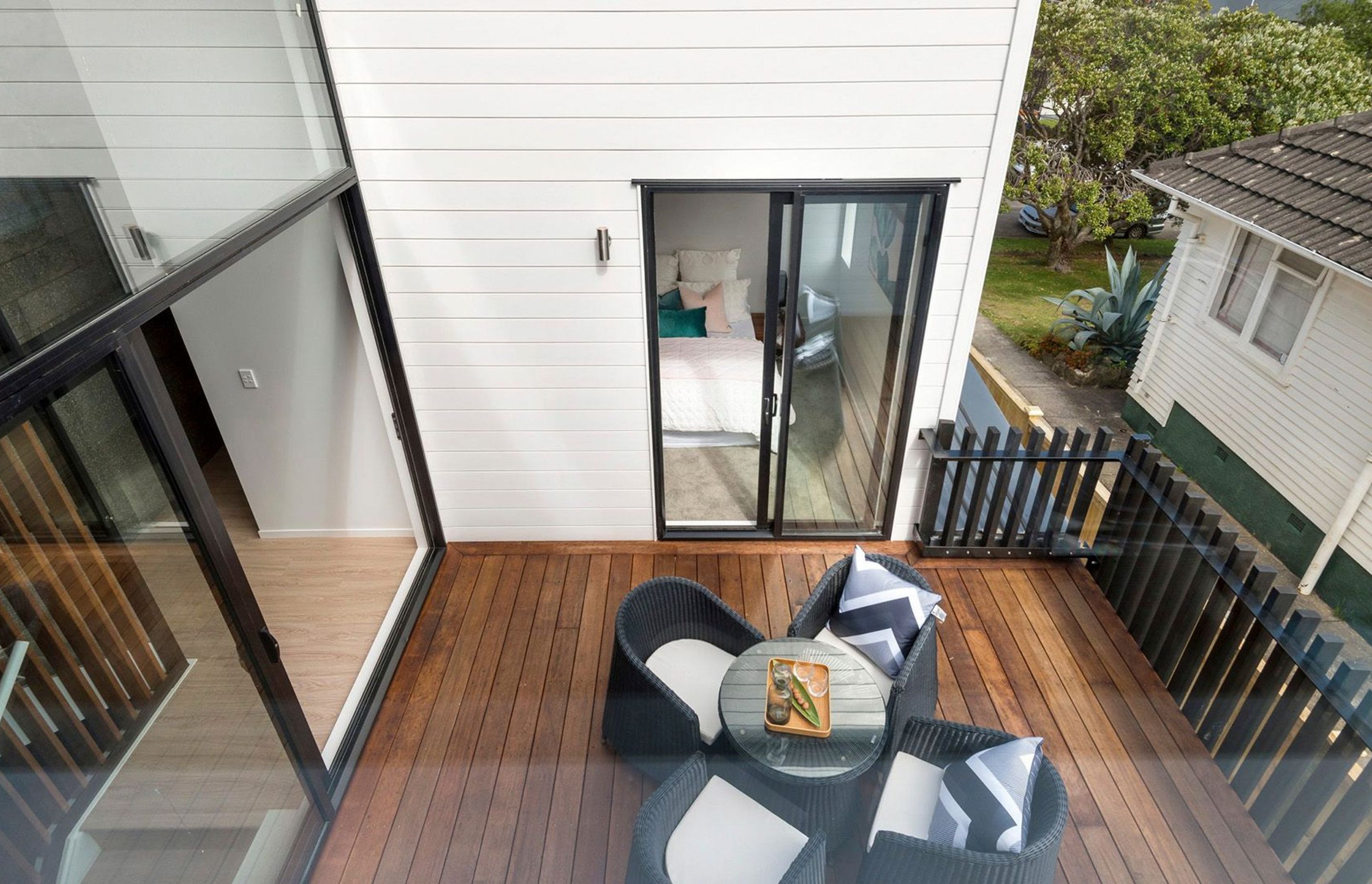 Castledine Crescent, Glen Innes