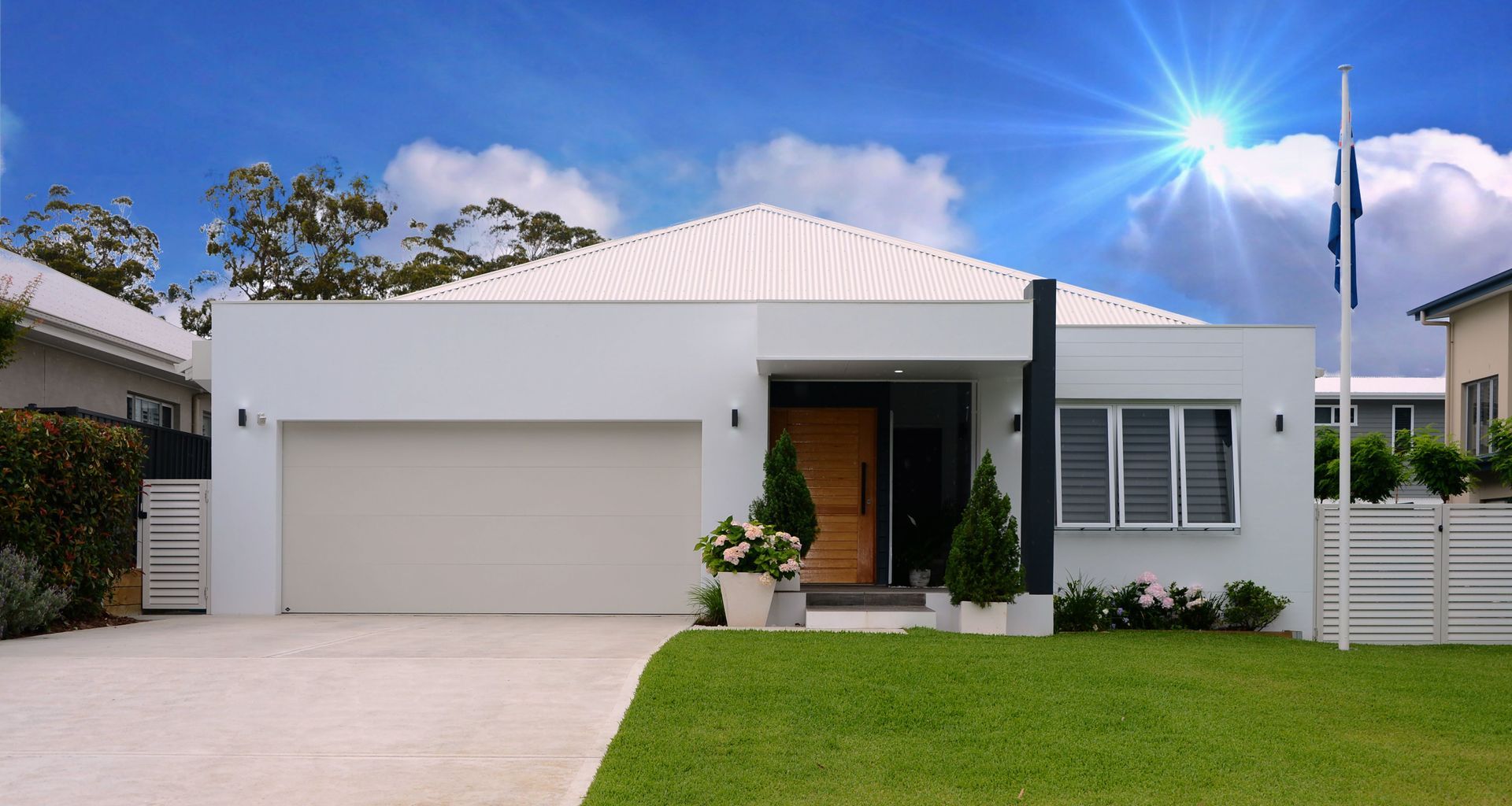 Single storey home with pool banner