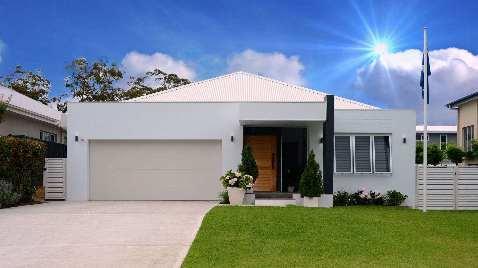 Single storey home with pool banner