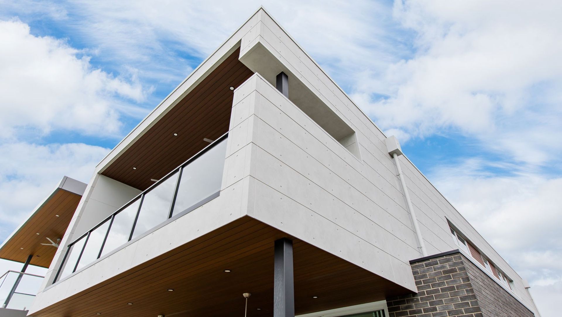 West Lakes Home banner