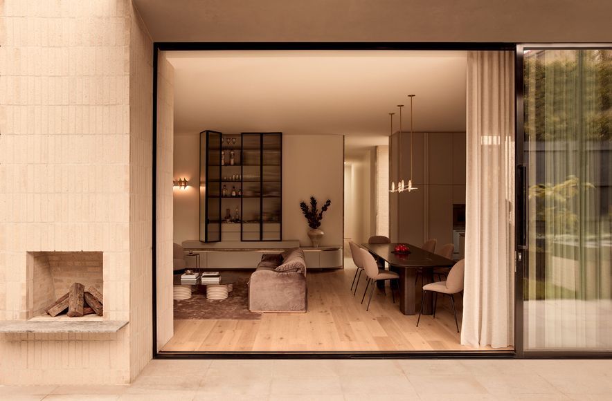 Brixton | Glen Iris