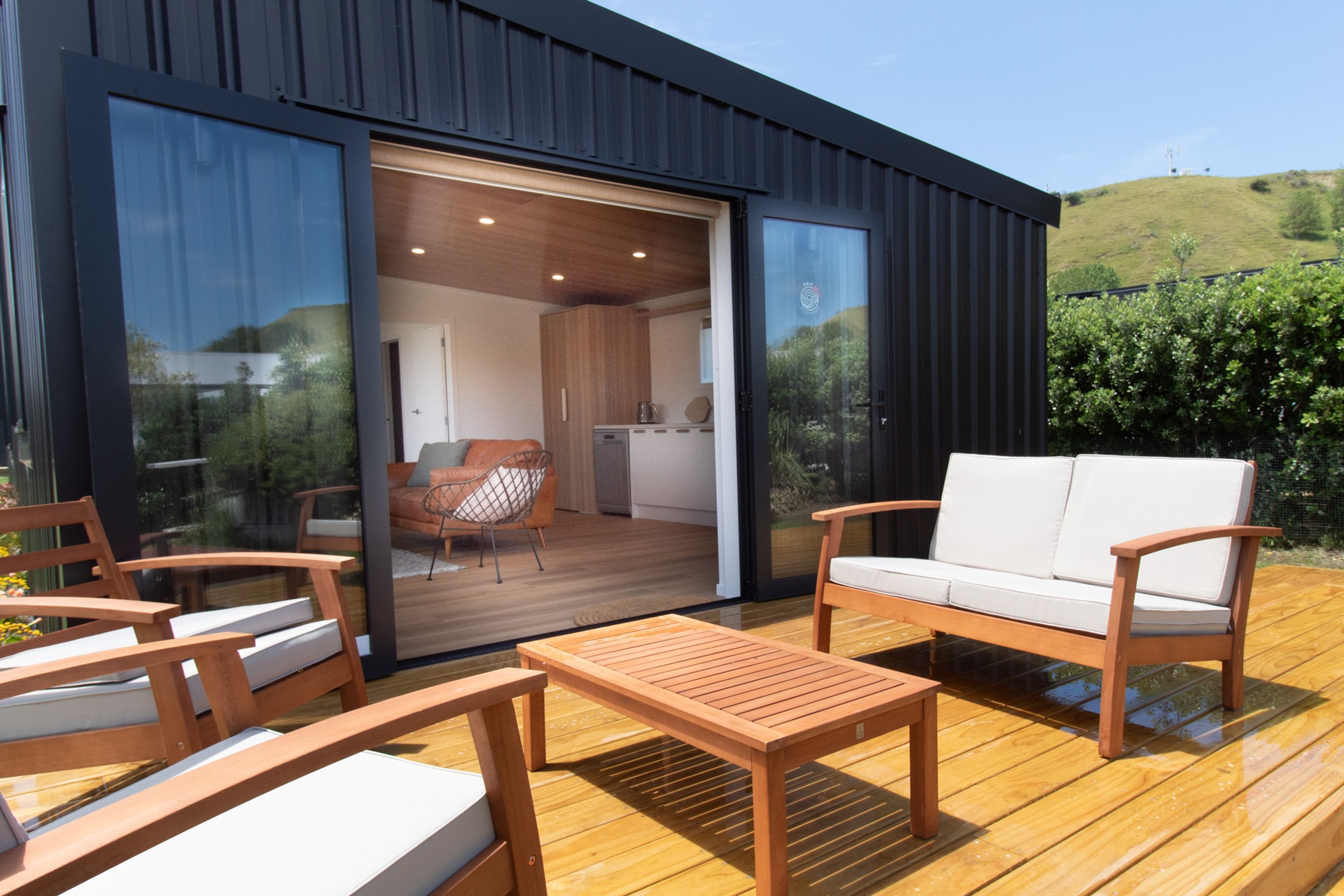 Classique-Eucalyptus-Seahorse-Properties-1-v2.jpg