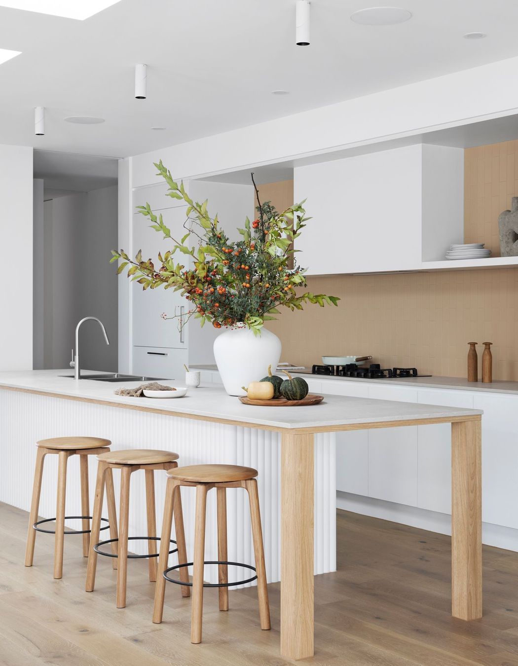 Linear Form - Gen Fyansford