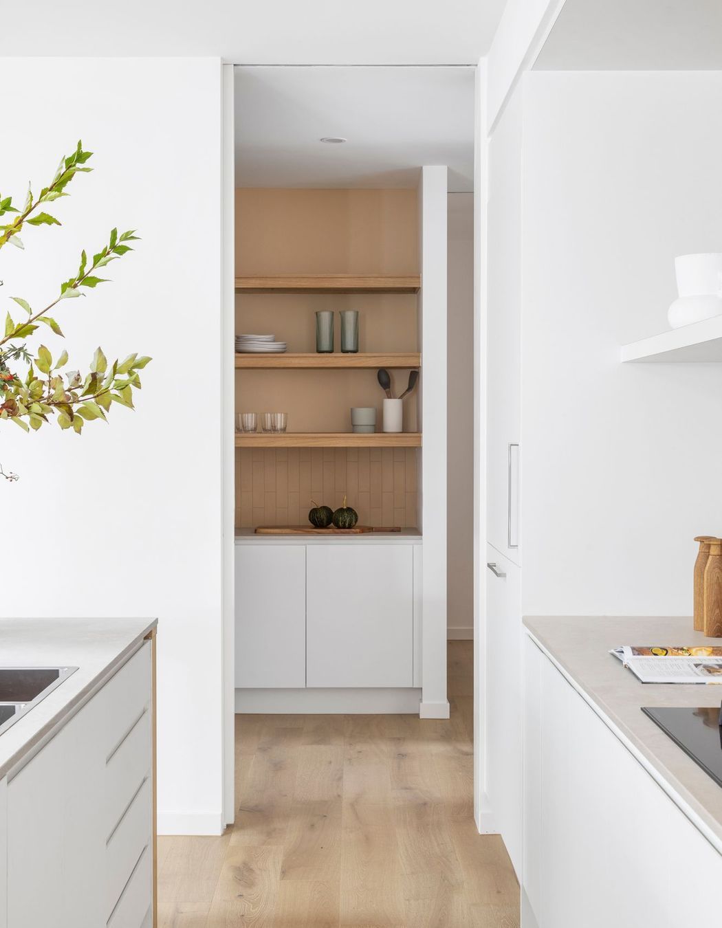 Linear Form - Gen Fyansford