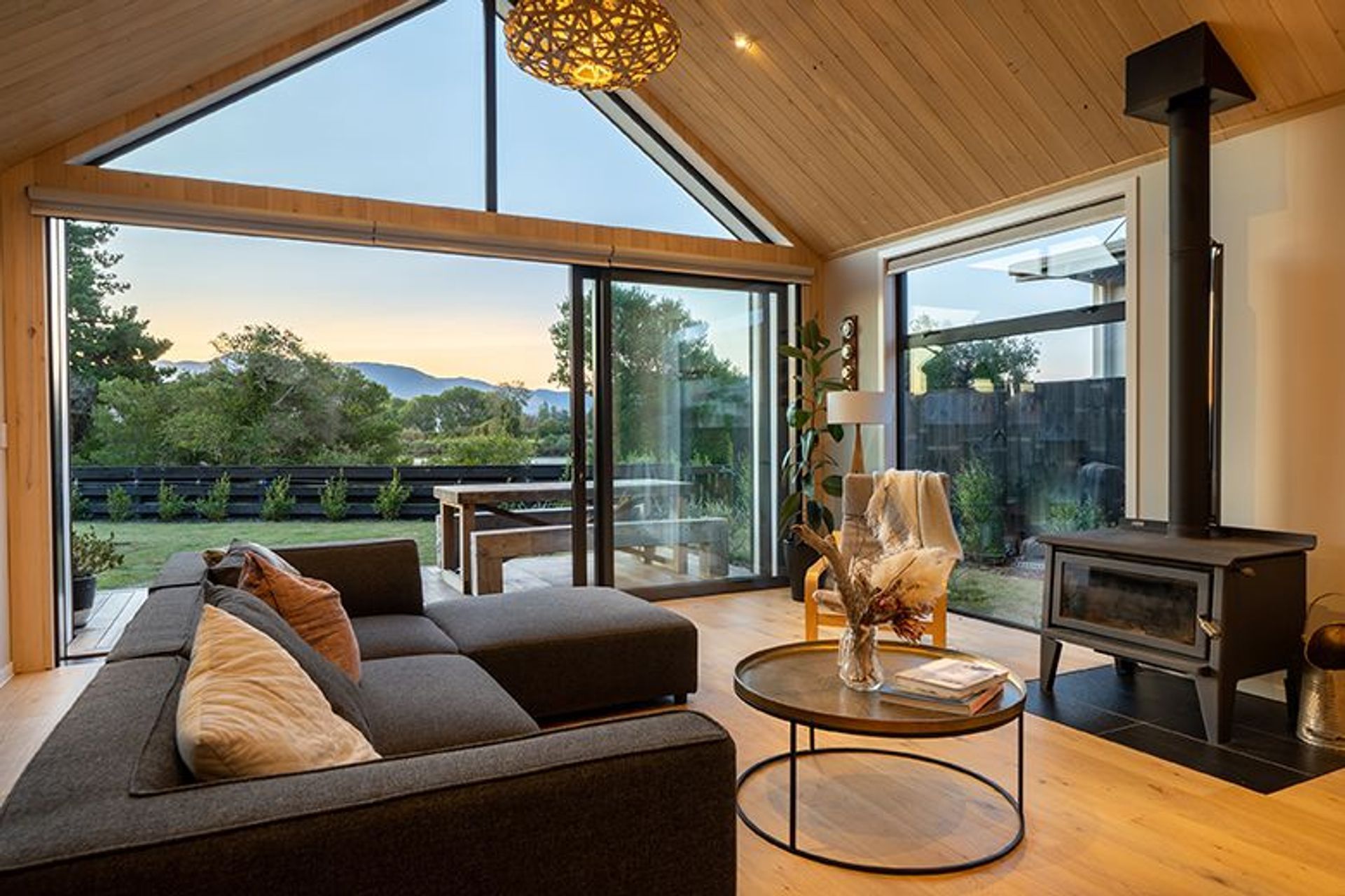 Moutere Inlet residence, Tasman District