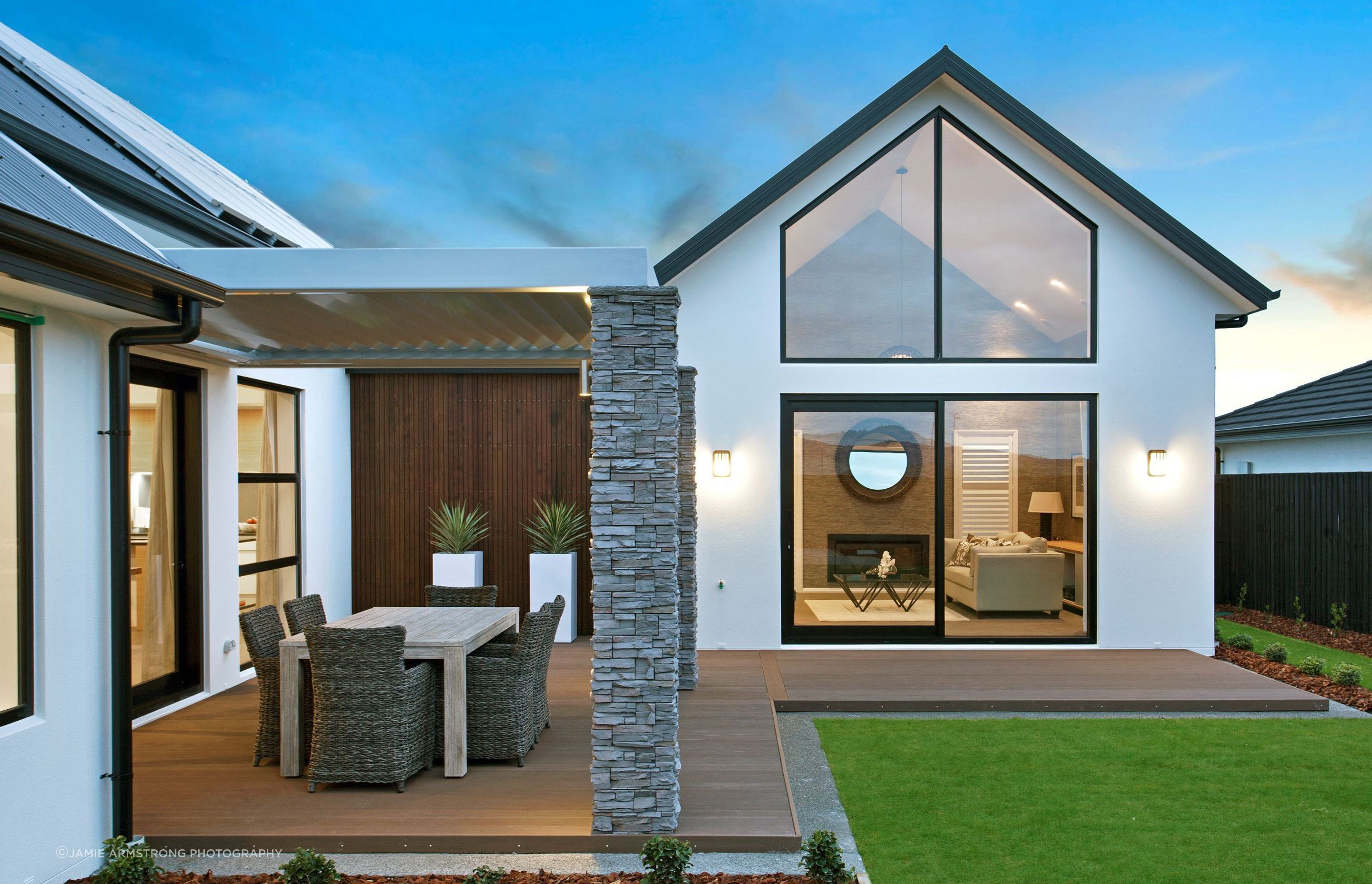 Nevis Showhome