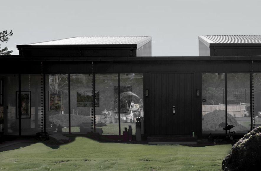 Riverhead Residence