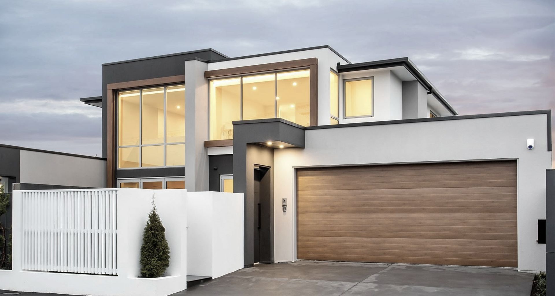 Cox Street, Merivale banner