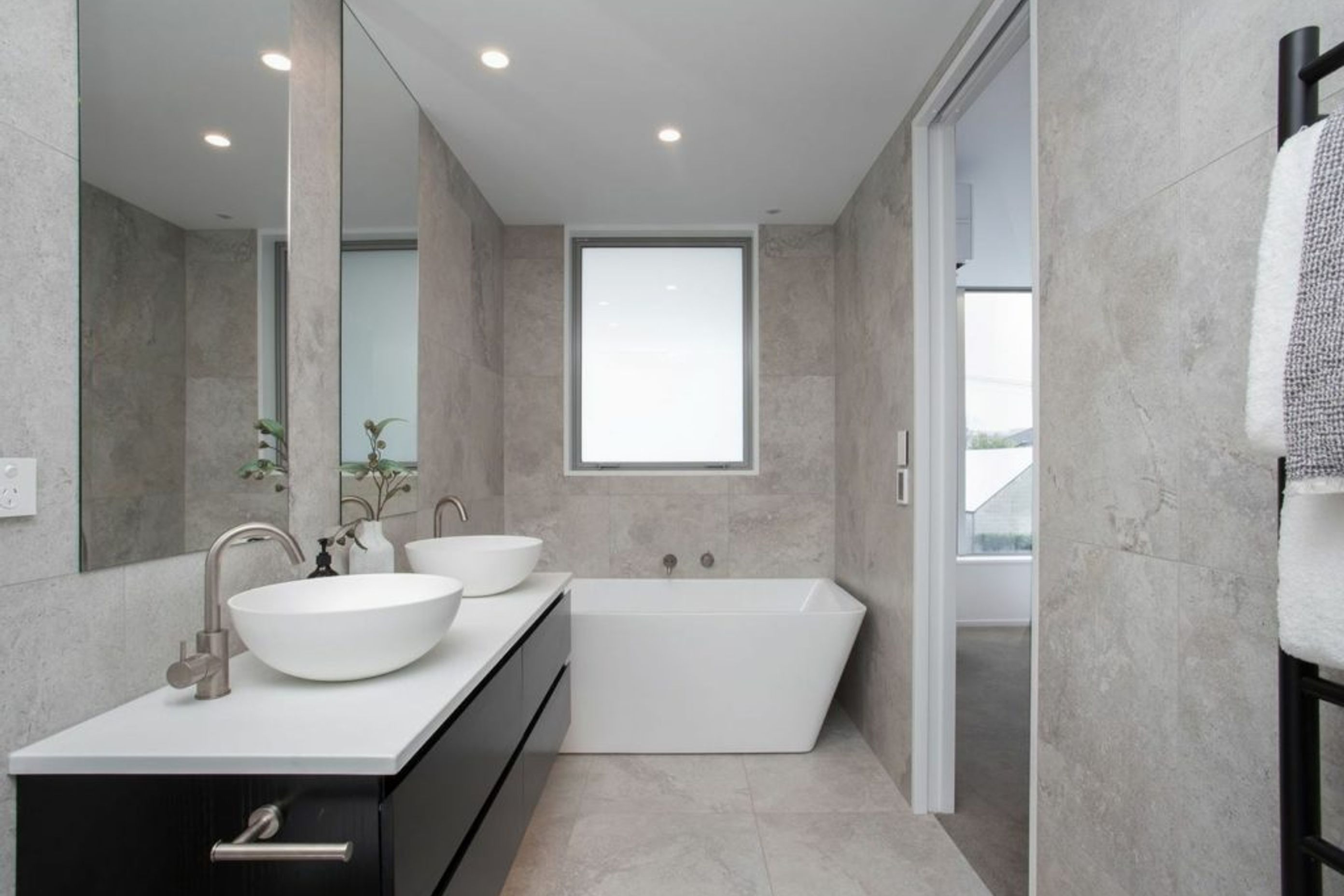 Cox Street, Merivale