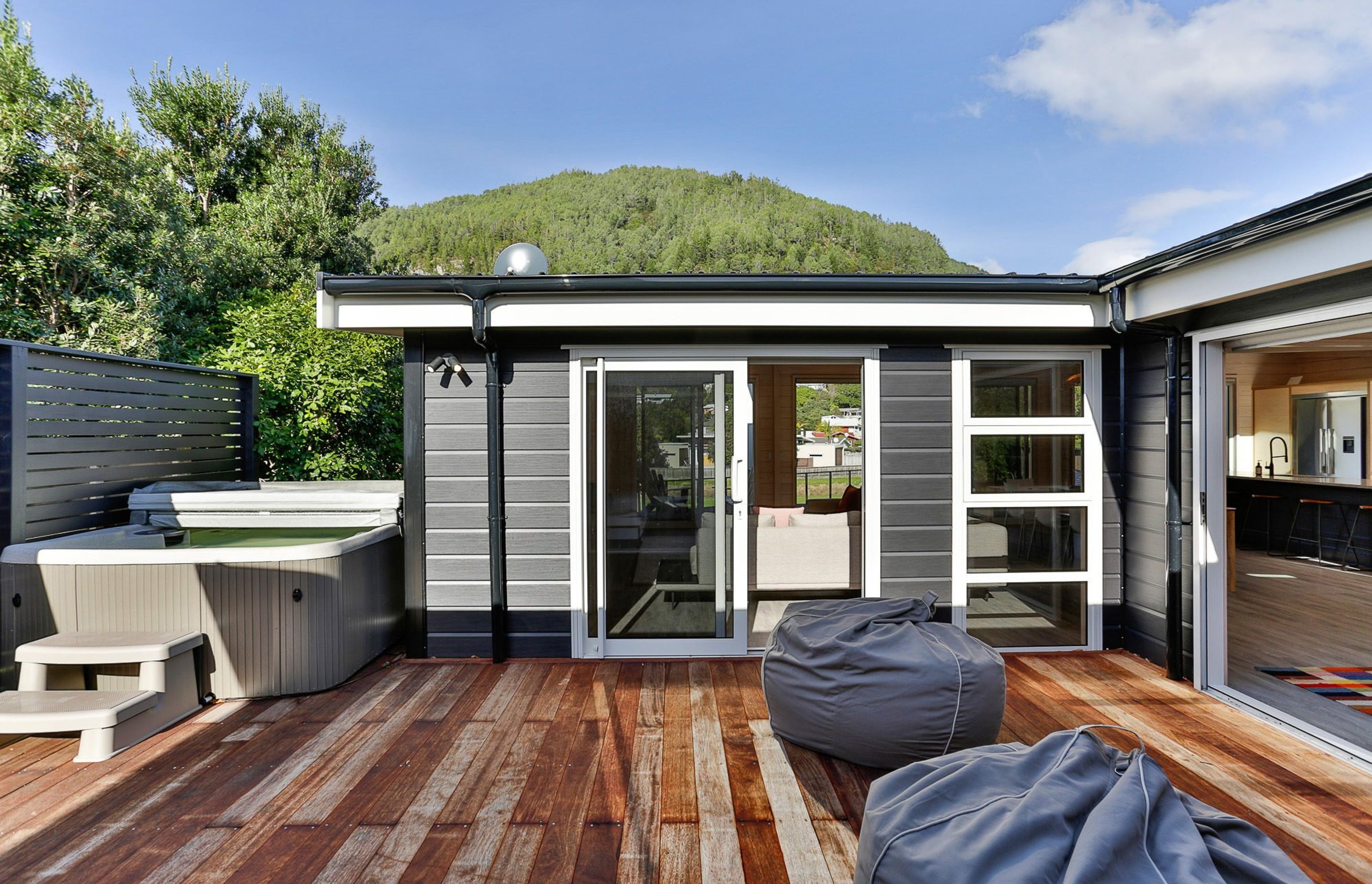 Customised Solution for a Stylish and Modern Holiday Home