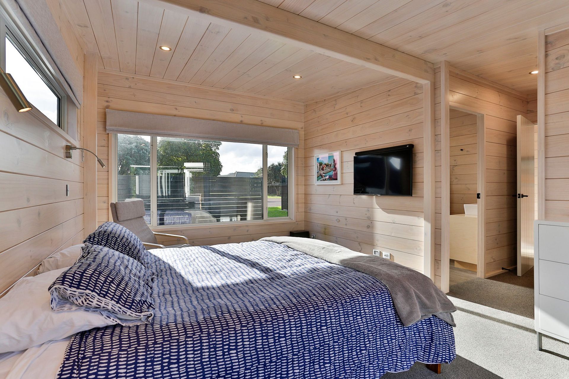 Customised Solution for a Stylish and Modern Holiday Home