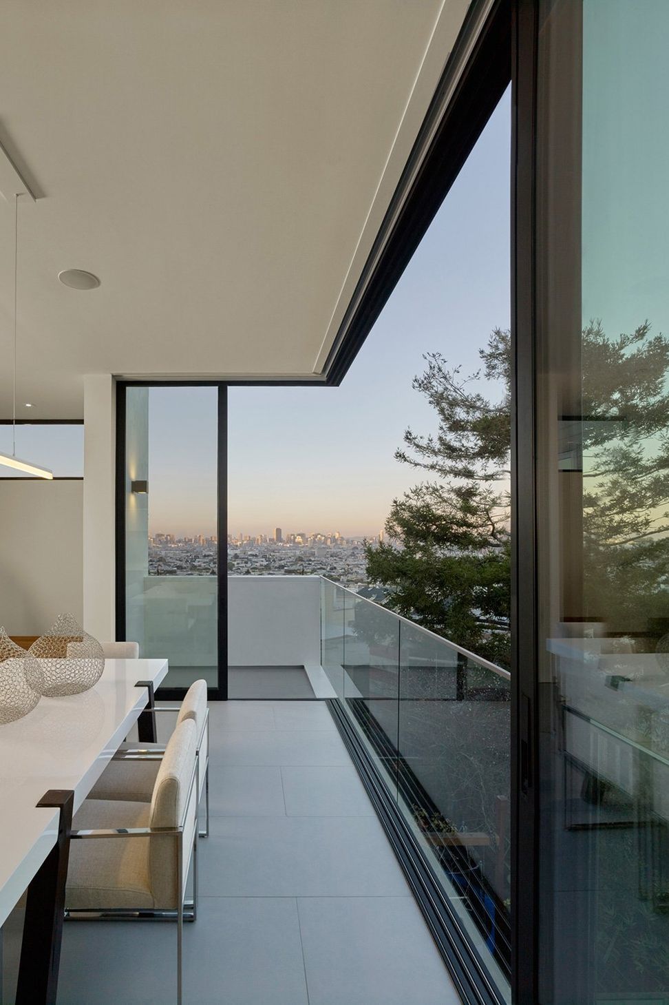 DINING-VIEW.jpg