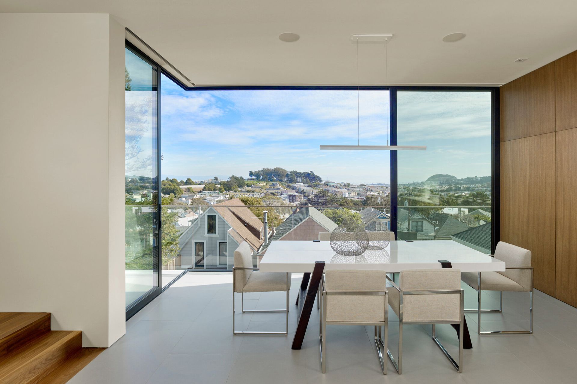 DINING-VIEW2.jpg
