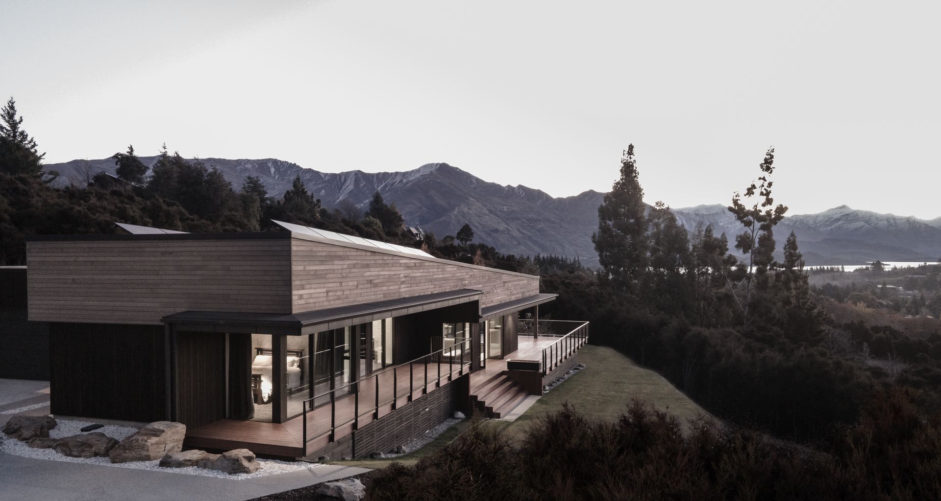 Hidden Hills Retreat banner