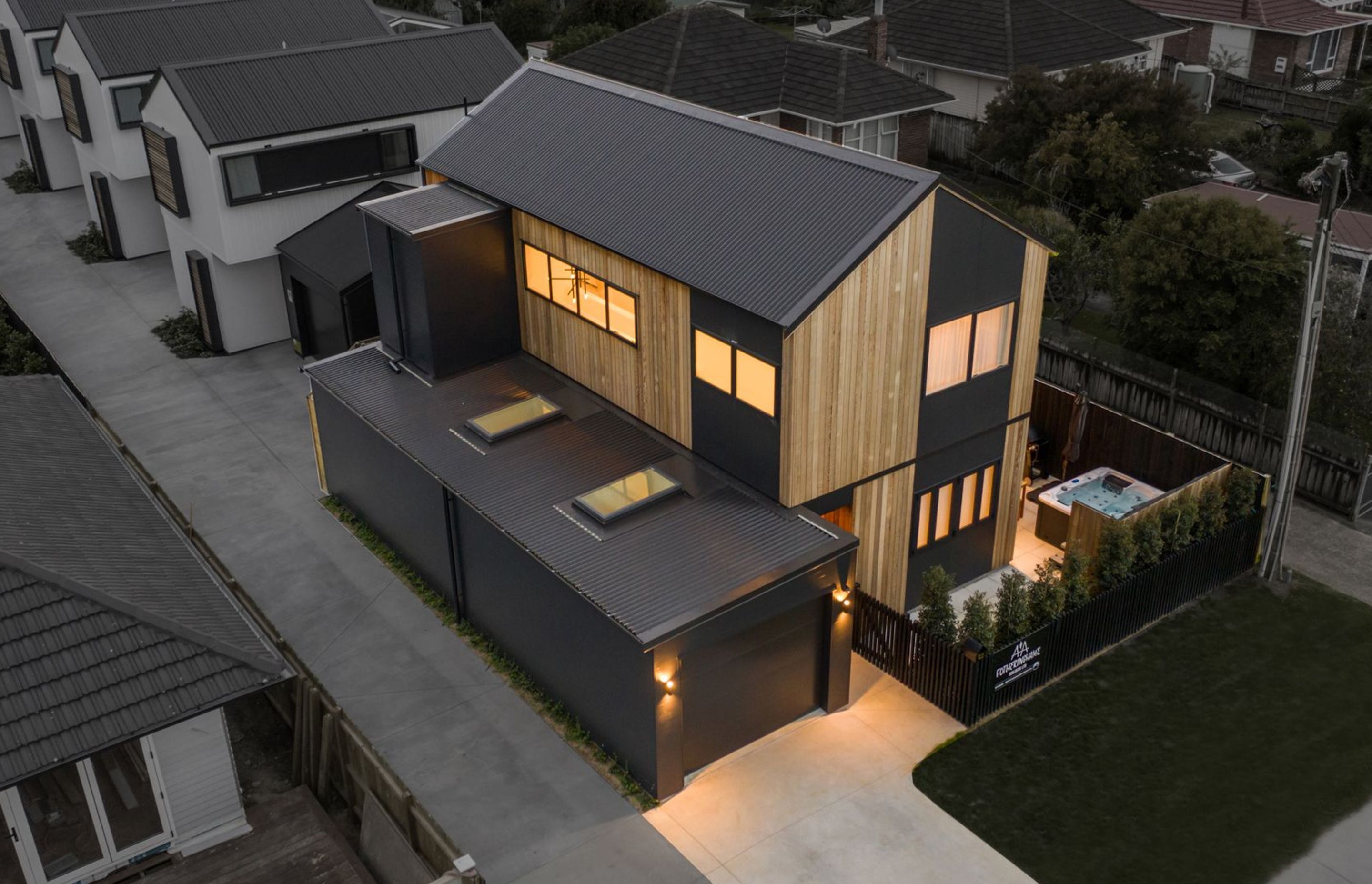 Peninsula Modern Luxe