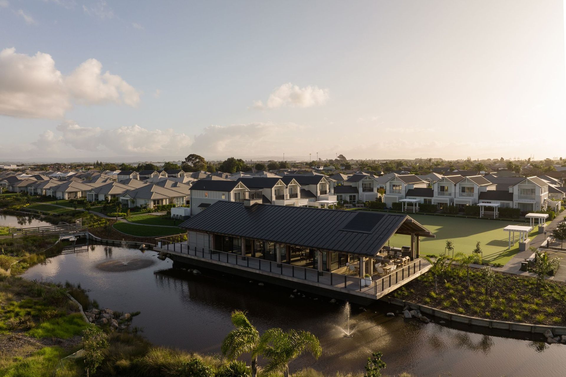 The Lake House, Pacific Lakes Village